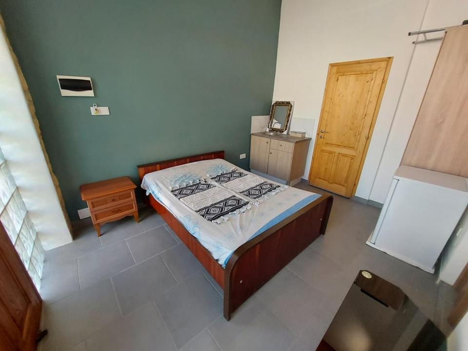 Anna Guesthouse 10 Min Walk From The Beach Ларнака Экстерьер фото
